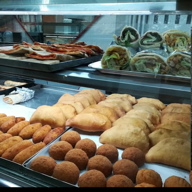 Delivery By Zemove - Pizzeria da Enzo consegna a domicilio lecce